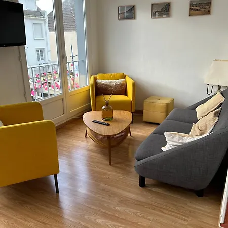 B De Charme Lumineux Apartment *
